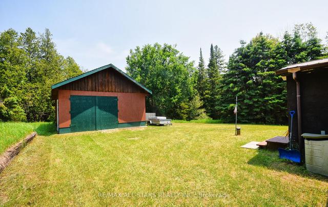 146 Rusaw Rd, House detached with 2 bedrooms, 1 bathrooms and 11 parking in North Kawartha ON | Image 18