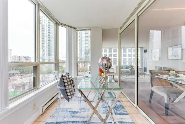611 - 55 Elm Dr, Condo with 2 bedrooms, 2 bathrooms and 1 parking in Mississauga ON | Image 8