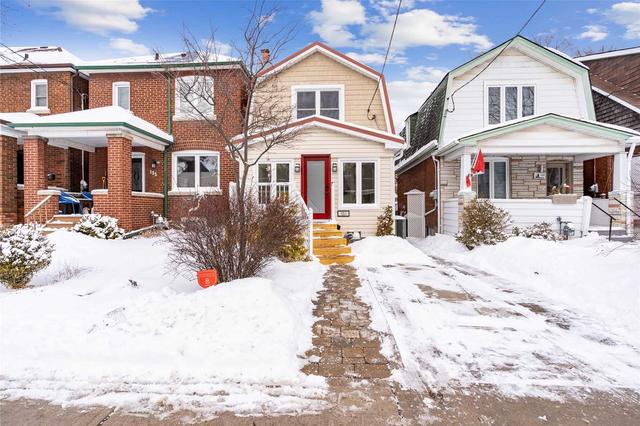 133 Woodmount Ave, House detached with 3 bedrooms, 3 bathrooms and 1 parking in Toronto ON | Image 1