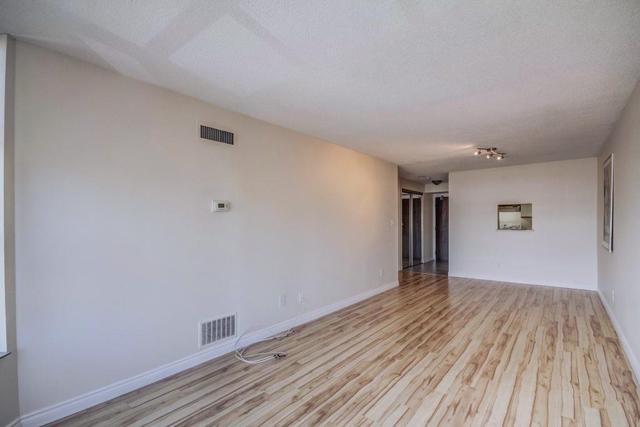 1003 - 25 Agnes St, Condo with 1 bedrooms, 1 bathrooms and 1 parking in Mississauga ON | Image 13