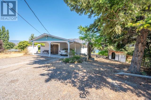 694 Pineview Drive, House detached with 3 bedrooms, 1 bathrooms and 6 parking in Okanagan Similkameen I BC | Image 22