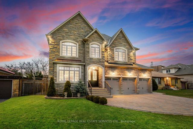 99 Dunbar Rd, House detached with 5 bedrooms, 7 bathrooms and 9 parking in Mississauga ON | Image 12
