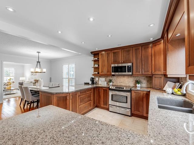 1052 Beechnut Rd, House detached with 4 bedrooms, 3 bathrooms and 4 parking in Oakville ON | Image 7