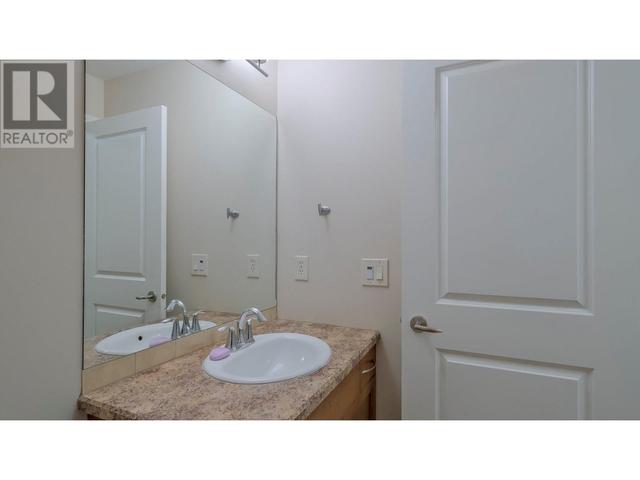 122 - 850 Saucier Avenue, Condo with 2 bedrooms, 2 bathrooms and null parking in Kelowna BC | Image 15