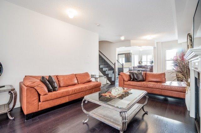 5570 Meadowcrest Ave, House semidetached with 3 bedrooms, 3 bathrooms and 1 parking in Mississauga ON | Image 4