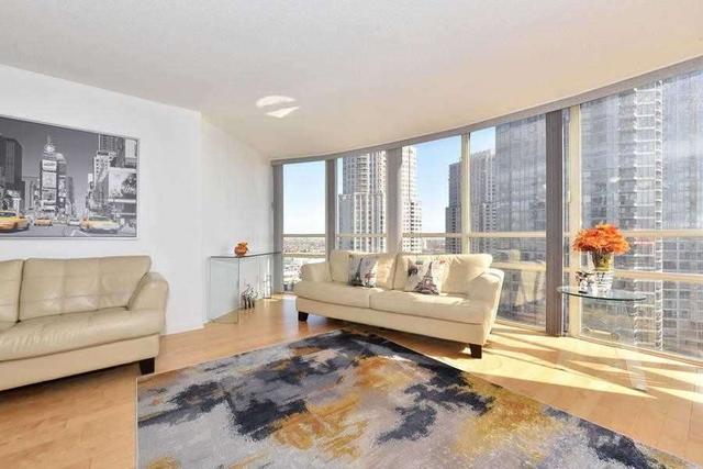1606 - 50 Eglinton Ave W, Condo with 2 bedrooms, 2 bathrooms and 2 parking in Mississauga ON | Image 5