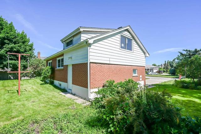 1606 Lucerne Ave E, House detached with 3 bedrooms, 3 bathrooms and 4 parking in Hamilton ON | Image 31