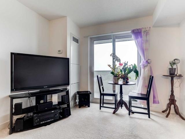 908 - 1346 Danforth Rd, Condo with 1 bedrooms, 1 bathrooms and 0 parking in Toronto ON | Image 3