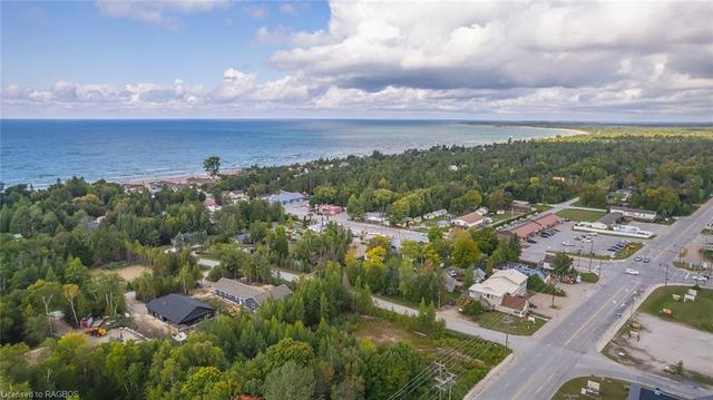 32 Southampton Parkway, House detached with 3 bedrooms, 2 bathrooms and 6 parking in South Bruce Peninsula ON | Image 32