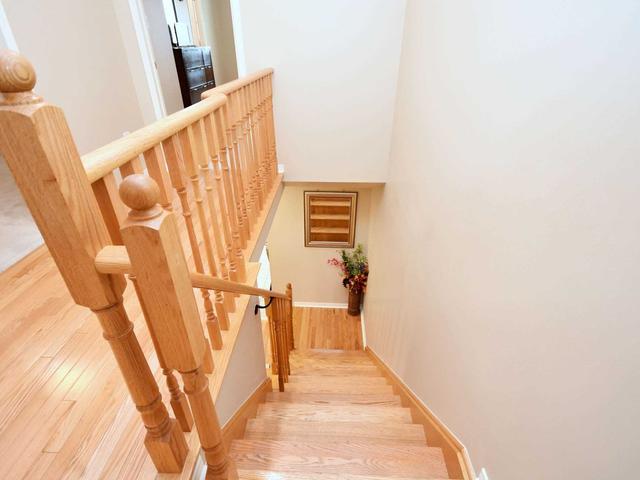 93 Heartview Rd, House semidetached with 4 bedrooms, 4 bathrooms and 4 parking in Brampton ON | Image 9