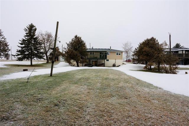 7625 Jones Baseline Road, House detached with 3 bedrooms, 1 bathrooms and null parking in Wellington North ON | Image 27