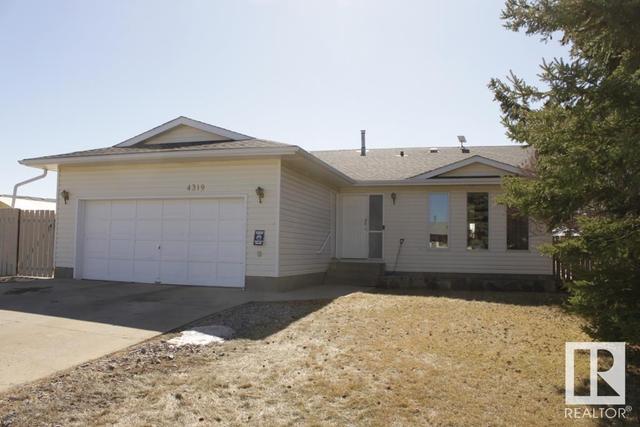4319 54 Av, House detached with 3 bedrooms, 2 bathrooms and 4 parking in Tofield AB | Image 1