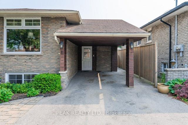 11 Valery Crt, House detached with 3 bedrooms, 2 bathrooms and 3 parking in Hamilton ON | Image 34