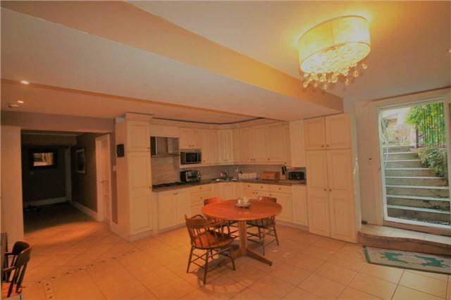 33 Noranda Dr, House detached with 4 bedrooms, 6 bathrooms and 5 parking in Toronto ON | Image 14