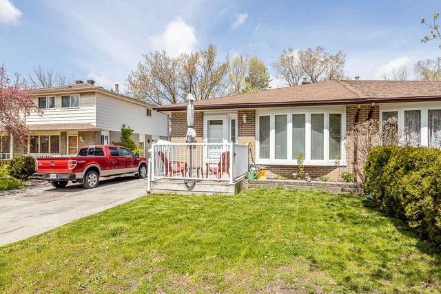 71 Adelaide St, House semidetached with 3 bedrooms, 1 bathrooms and 4 parking in Barrie ON | Image 12