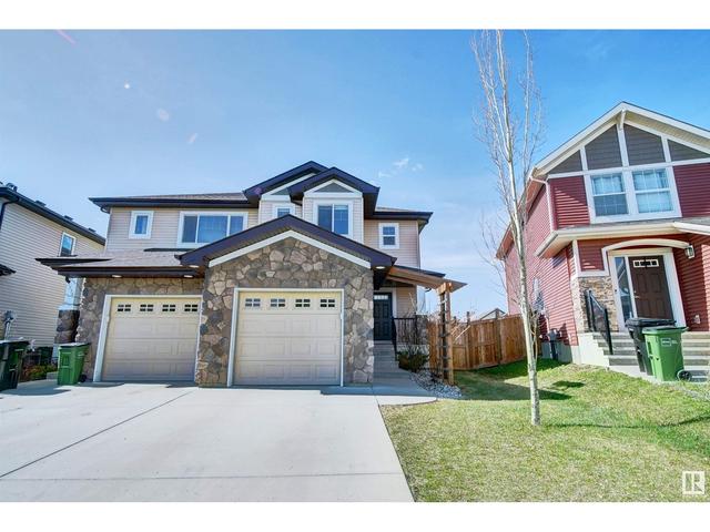 5256 20 Av Sw, House semidetached with 3 bedrooms, 2 bathrooms and null parking in Edmonton AB | Card Image