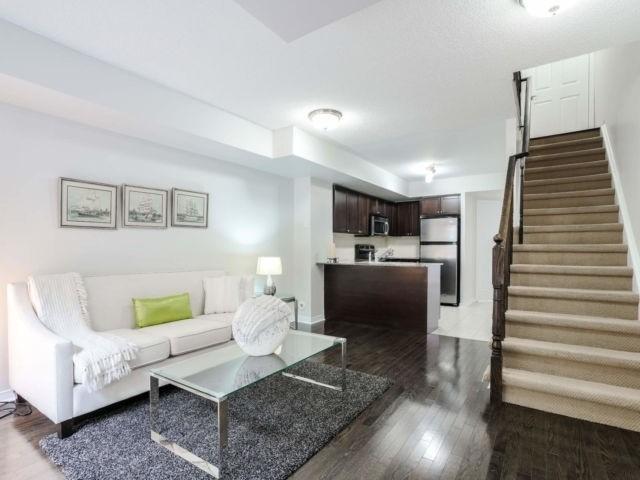 Th 148 - 35 Elsie Lane, Townhouse with 3 bedrooms, 2 bathrooms and 1 parking in Toronto ON | Image 5