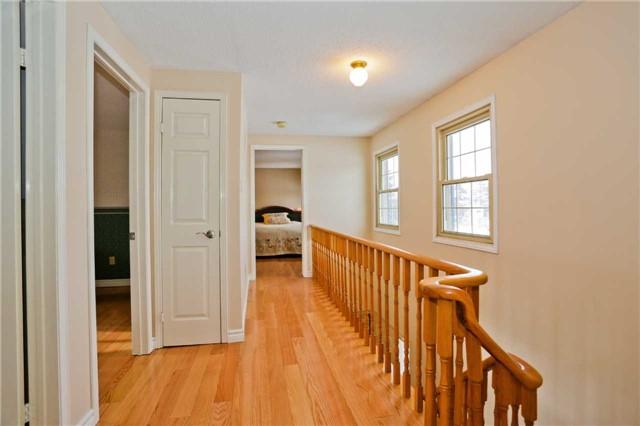 9 Talgarth Rd, House detached with 3 bedrooms, 3 bathrooms and 4 parking in Toronto ON | Image 9