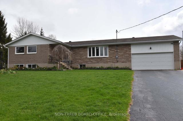 131 Country Lane, West Grey, ON, N0G1S0 | Card Image