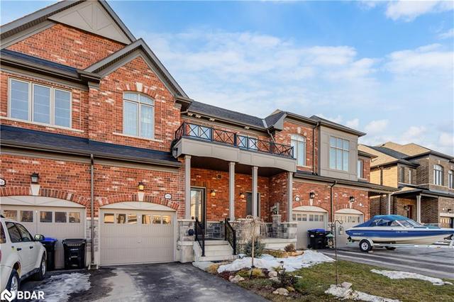 1988 Mcneil Drive, House attached with 3 bedrooms, 2 bathrooms and 3 parking in Innisfil ON | Image 1