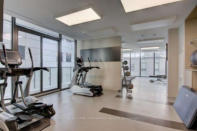 1802 - 101 Peter St, Condo with 0 bedrooms, 1 bathrooms and 0 parking in Toronto ON | Image 5