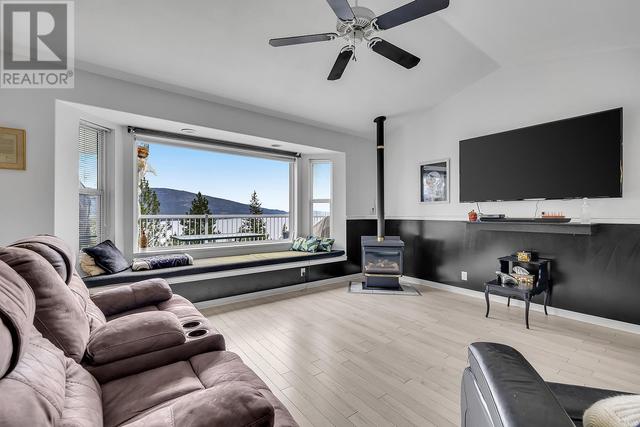10291 Columbia Way, House detached with 3 bedrooms, 3 bathrooms and 7 parking in Central Okanagan West BC | Image 26