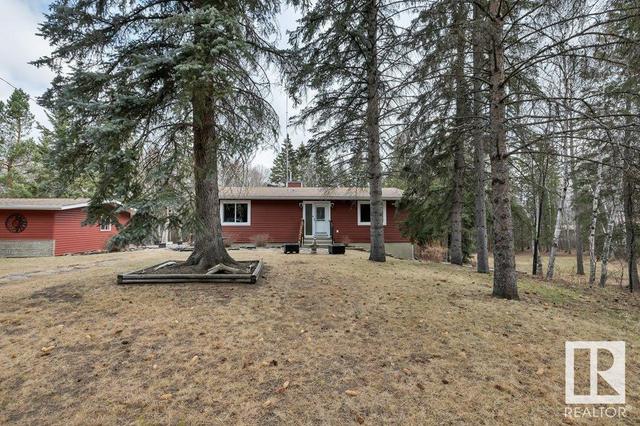 10 - 51228 Rge Rd 264, House detached with 4 bedrooms, 2 bathrooms and null parking in Parkland County AB | Image 2