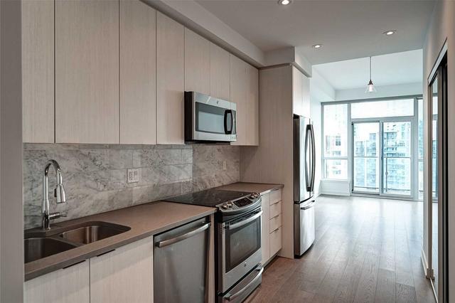 sph11 - 50 Bruyeres Mews, Condo with 1 bedrooms, 1 bathrooms and 1 parking in Toronto ON | Image 14