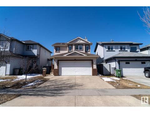 3302 49 St, House detached with 4 bedrooms, 3 bathrooms and null parking in Beaumont AB | Card Image