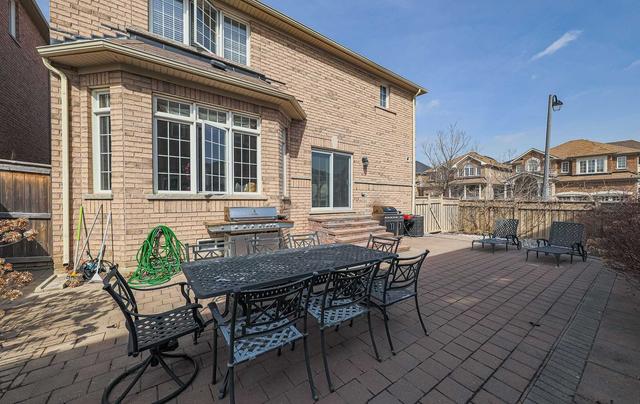 38 Gamla Rd, House detached with 5 bedrooms, 4 bathrooms and 7 parking in Vaughan ON | Image 25
