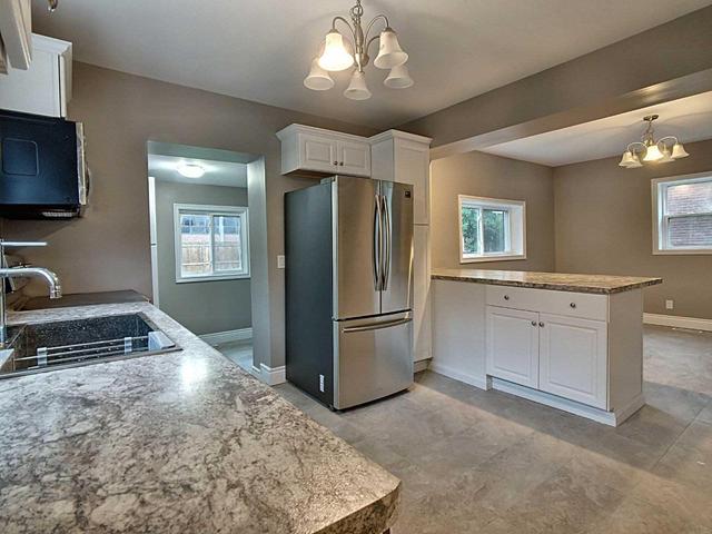 51 Wintemute St, House detached with 3 bedrooms, 2 bathrooms and 5 parking in Fort Erie ON | Image 14