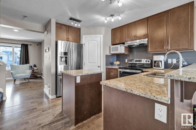 5114 1b Av Sw, House detached with 4 bedrooms, 3 bathrooms and null parking in Edmonton AB | Image 12