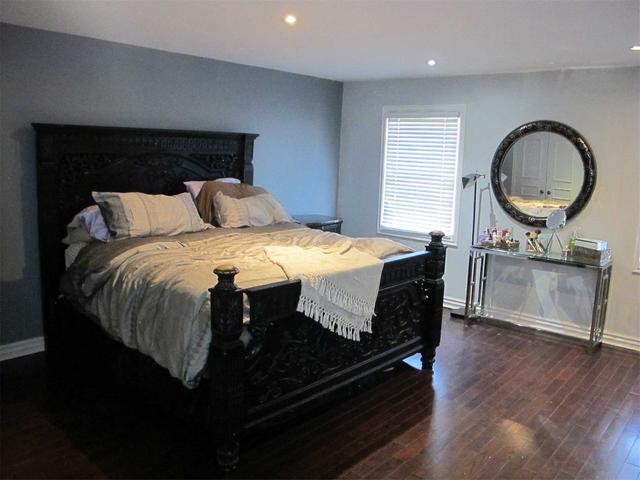 36 Regent St W, House detached with 6 bedrooms, 5 bathrooms and 7 parking in Richmond Hill ON | Image 5