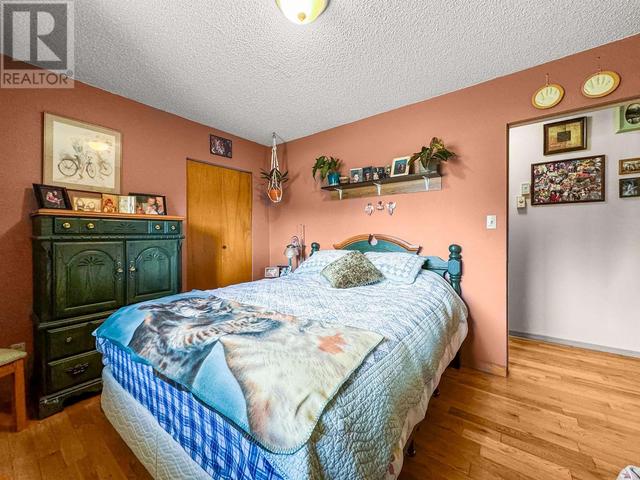 3611 Cottonwood Crescent, House detached with 4 bedrooms, 2 bathrooms and null parking in Kitimat Stikine E BC | Image 12