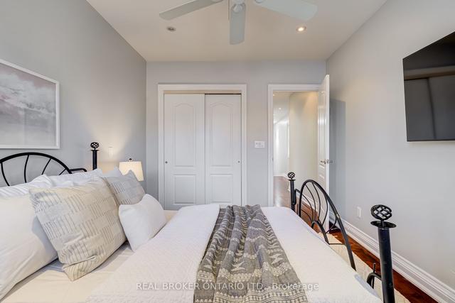 165 Caledonia Rd, House detached with 3 bedrooms, 3 bathrooms and 3 parking in Toronto ON | Image 14