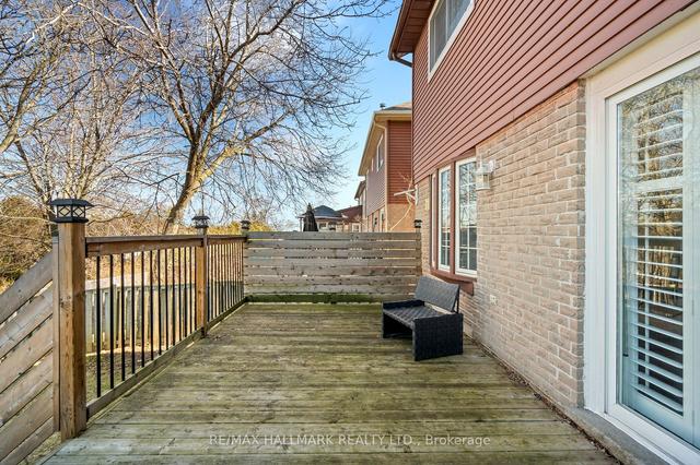 2394 Arnold Cres, House detached with 4 bedrooms, 4 bathrooms and 4 parking in Burlington ON | Image 32
