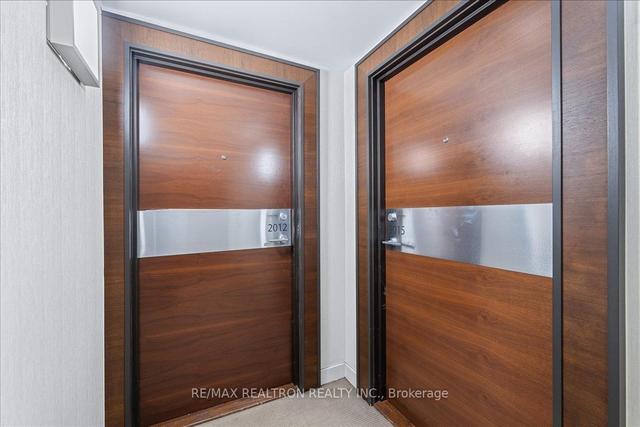 2015 - 15 Iceboat Terr, Condo with 1 bedrooms, 1 bathrooms and 0 parking in Toronto ON | Image 39