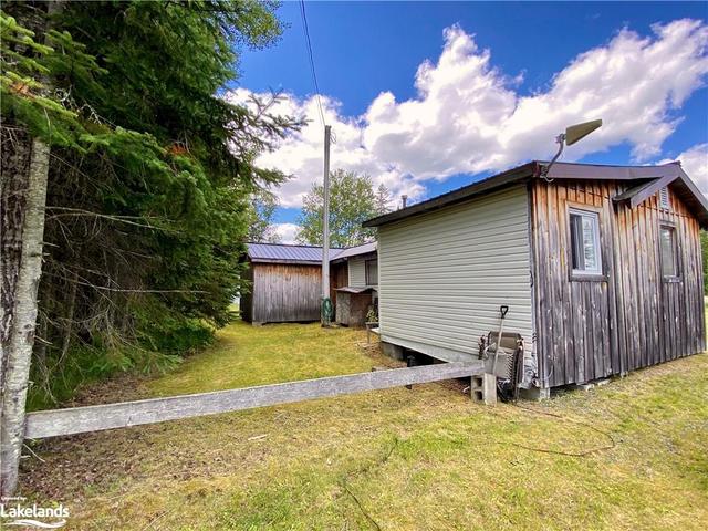 16 Labrash Crescent, House detached with 2 bedrooms, 1 bathrooms and 3 parking in Parry Sound, Unorganized, Centre Part ON | Image 19