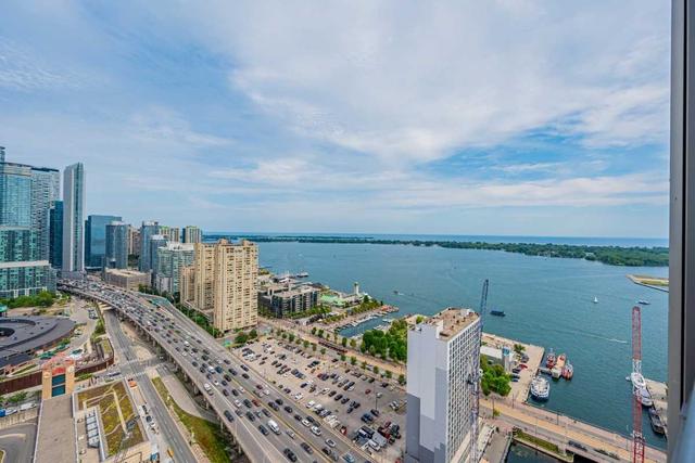 3901 - 5 Mariner Terr, Condo with 2 bedrooms, 2 bathrooms and 1 parking in Toronto ON | Image 12