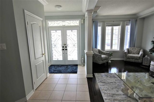 21 Maverick Cres, House detached with 4 bedrooms, 3 bathrooms and 6 parking in Brampton ON | Image 22