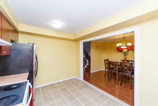 3 Maple Branch Path, Townhouse with 3 bedrooms, 3 bathrooms and 2 parking in Toronto ON | Image 9