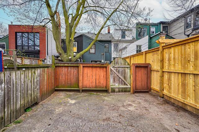 348 Wellesley St E, House attached with 3 bedrooms, 2 bathrooms and 2 parking in Toronto ON | Image 29