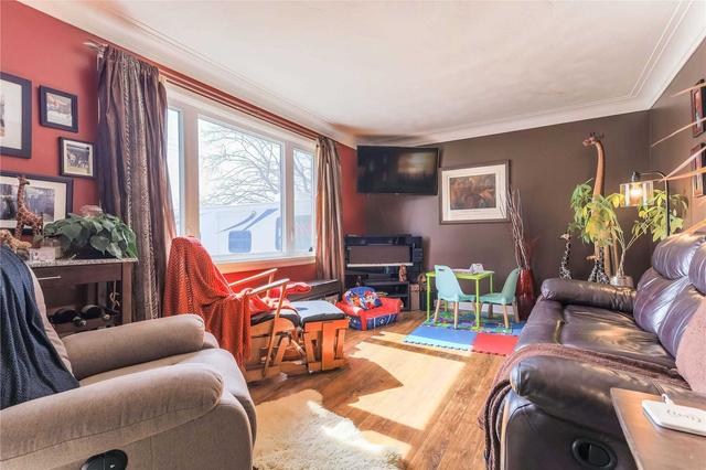 368 Grey St, House detached with 3 bedrooms, 2 bathrooms and 3 parking in Brantford ON | Image 22