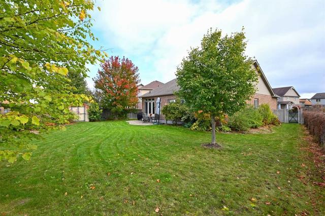 22 Irwin Cres, House detached with 2 bedrooms, 2 bathrooms and 6 parking in New Tecumseth ON | Image 18