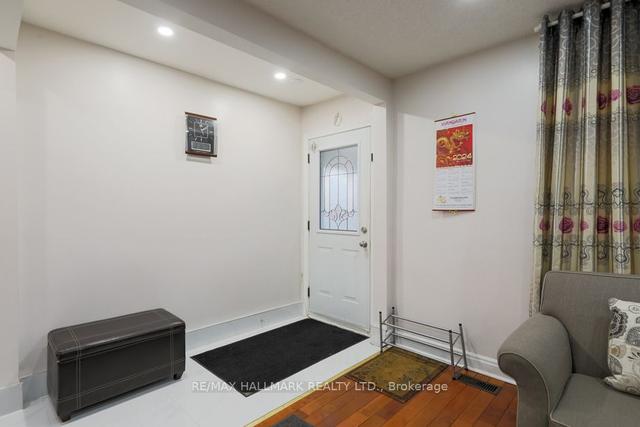 56 Wolcott Ave, House detached with 3 bedrooms, 3 bathrooms and 4 parking in Toronto ON | Image 18
