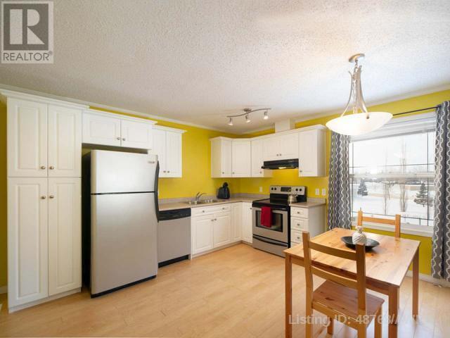 203, - 2814 48 Avenue, Condo with 2 bedrooms, 1 bathrooms and null parking in Athabasca AB | Image 4