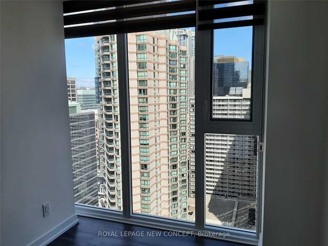 2315 - 20 Edward St, Condo with 2 bedrooms, 2 bathrooms and 0 parking in Toronto ON | Image 6