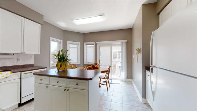 49 Candlelight Crt, House detached with 2 bedrooms, 3 bathrooms and 3 parking in Scugog ON | Image 6