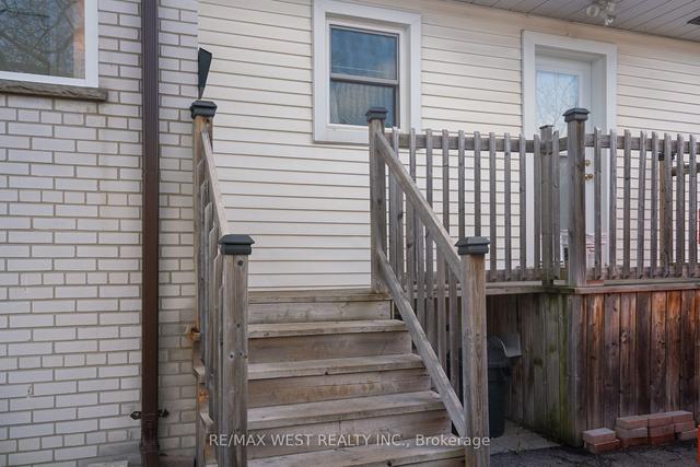 182 Connaught Ave, House detached with 3 bedrooms, 3 bathrooms and 2 parking in Toronto ON | Image 37