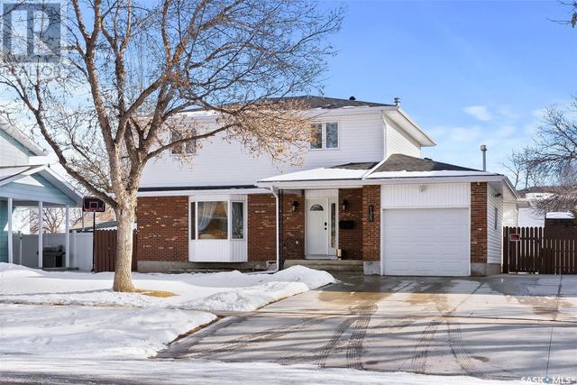 135 Nollet Avenue, House detached with 3 bedrooms, 3 bathrooms and null parking in Regina SK | Image 1